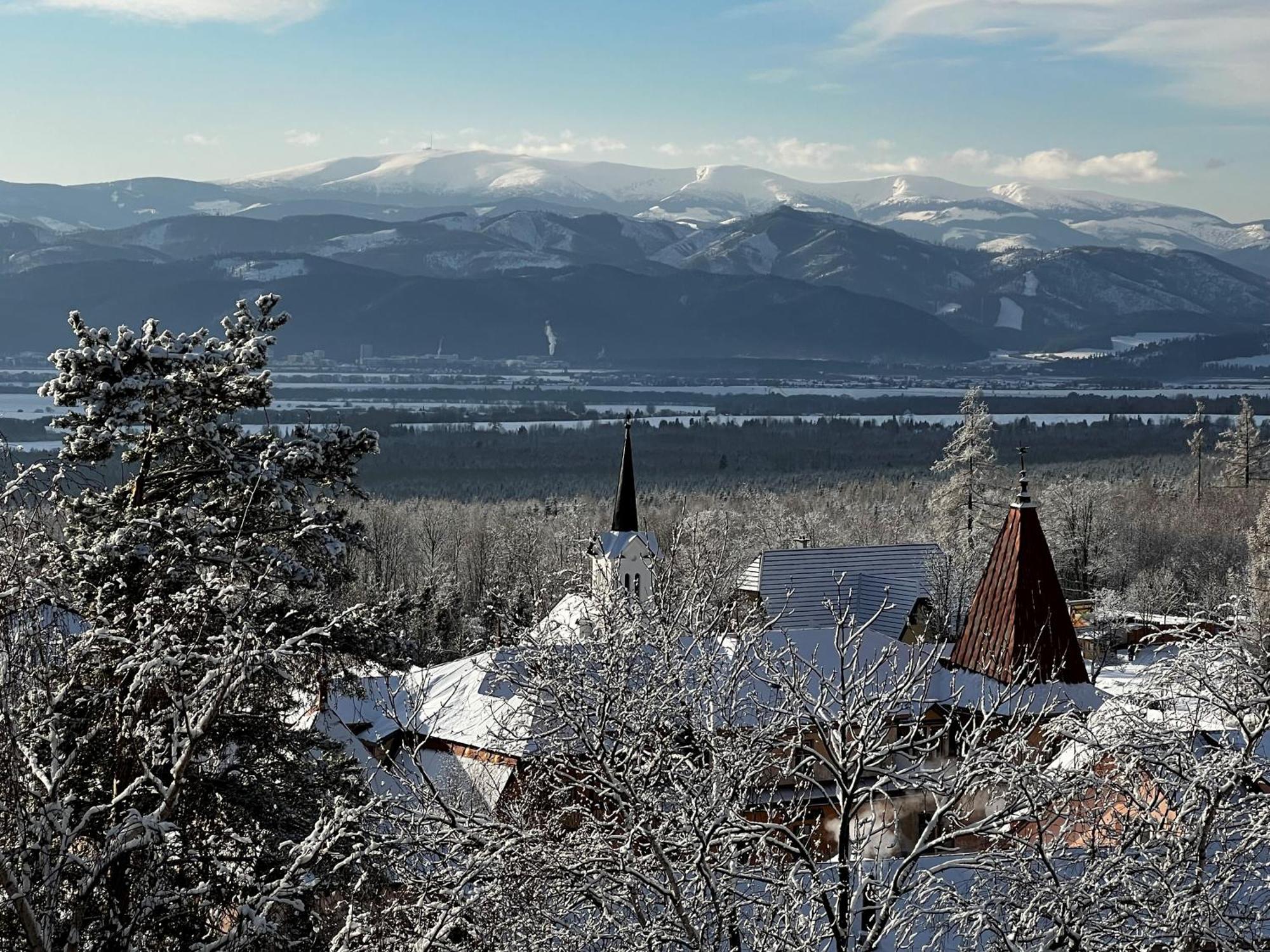 Kubo Tatry - Stary Smokovec Lägenhet Vysoké Tatry Exteriör bild